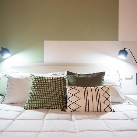 Chic Apartment In The Historic Center Of بيرودجا المظهر الخارجي الصورة